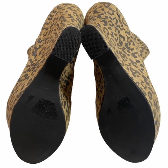 F21 Forever 21 Leopard Print Platform Wedge Boots - Picture 7 of 15